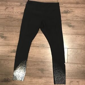 Lululemon Tight Stuff Tights Size 6